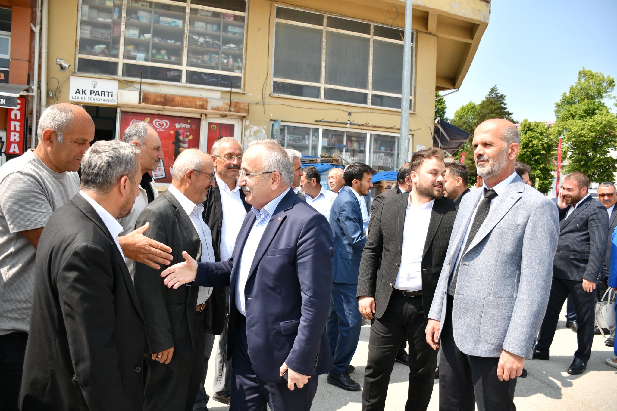 Ak Parti Ladik İlçe Başkanlığında Bayramlaşma Düzenlendi