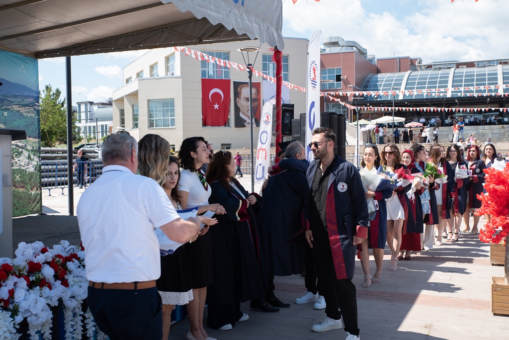 500 Öğrenci Kep Attı