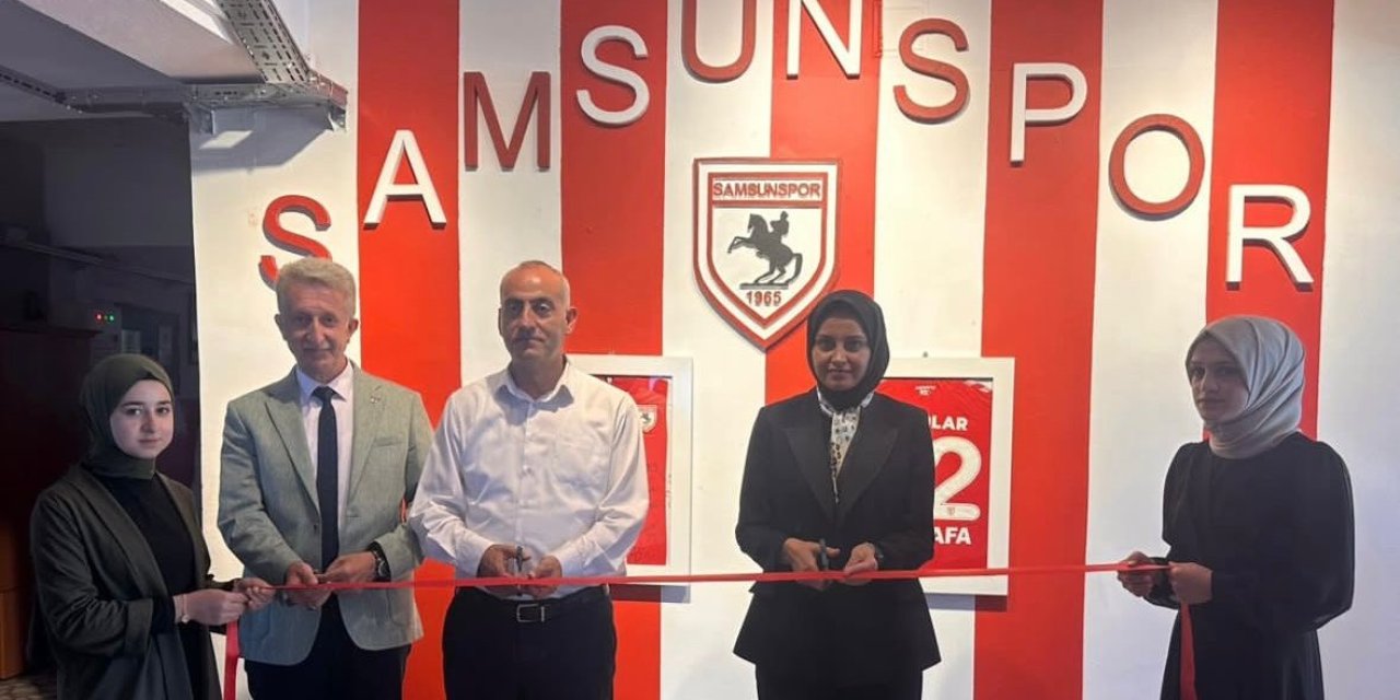 Yakakent Anadolu İmam Hatip Lisesi’nde 'Samsunspor Köşesi' açıldı