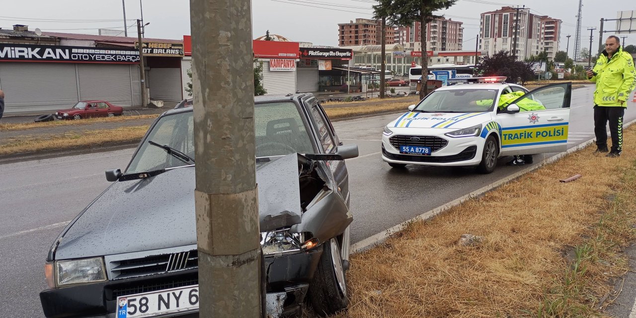 Trafik kazasında 2 kişi yaralandı