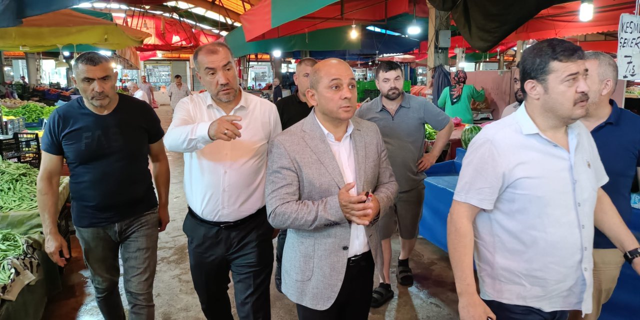 Pazar esnafına geçmiş olsun ziyareti