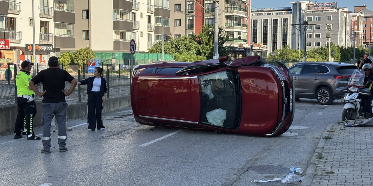 Atakum'da trafik kazası: 2 kişi yaralandı