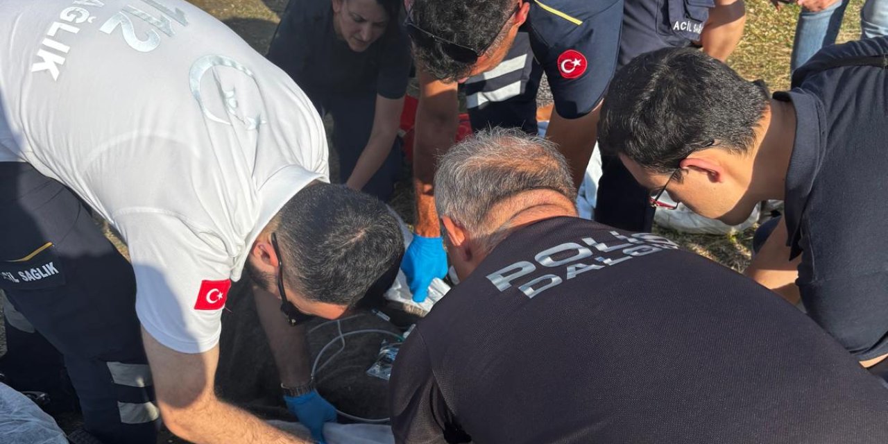 Boğulma tehlikesi geçiren 4 kişiyi vatandaşlar kurtardı
