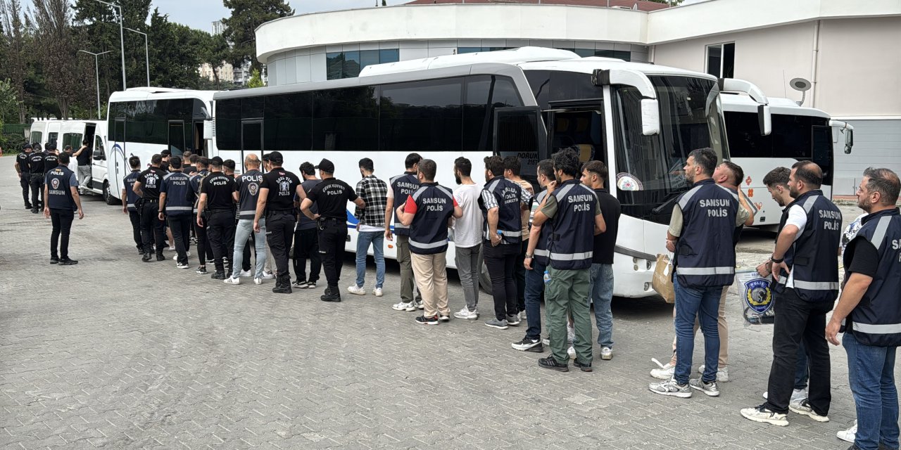 Gözaltına alınan 70 şüpheliden 40'ı adliyeye sevk edildi
