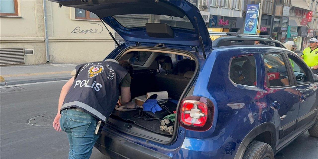 Çeşitli suçlardan aranan 399 şüpheli yakalandı