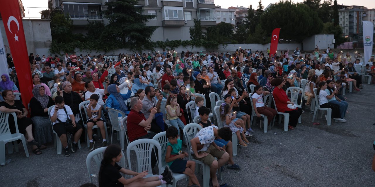 İlkadım’da açık hava sinema gecesine yoğun ilgi