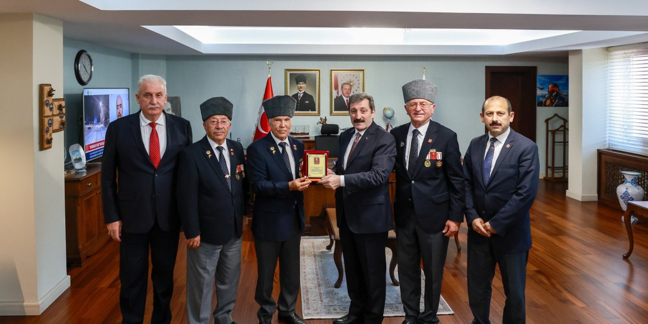 Vali Tavlı kahraman gazileri ağırladı