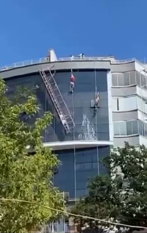 İskelenin asma halatı koptu