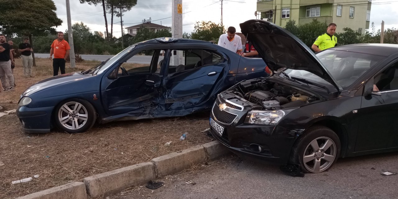 Trafik kazasında 8 kişi yaralandı