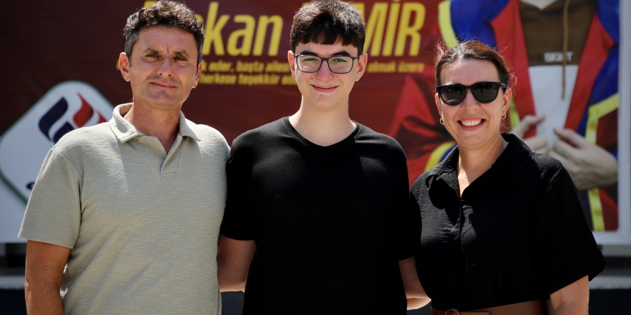 Tıp alanında eğitim almayı hedefliyor
