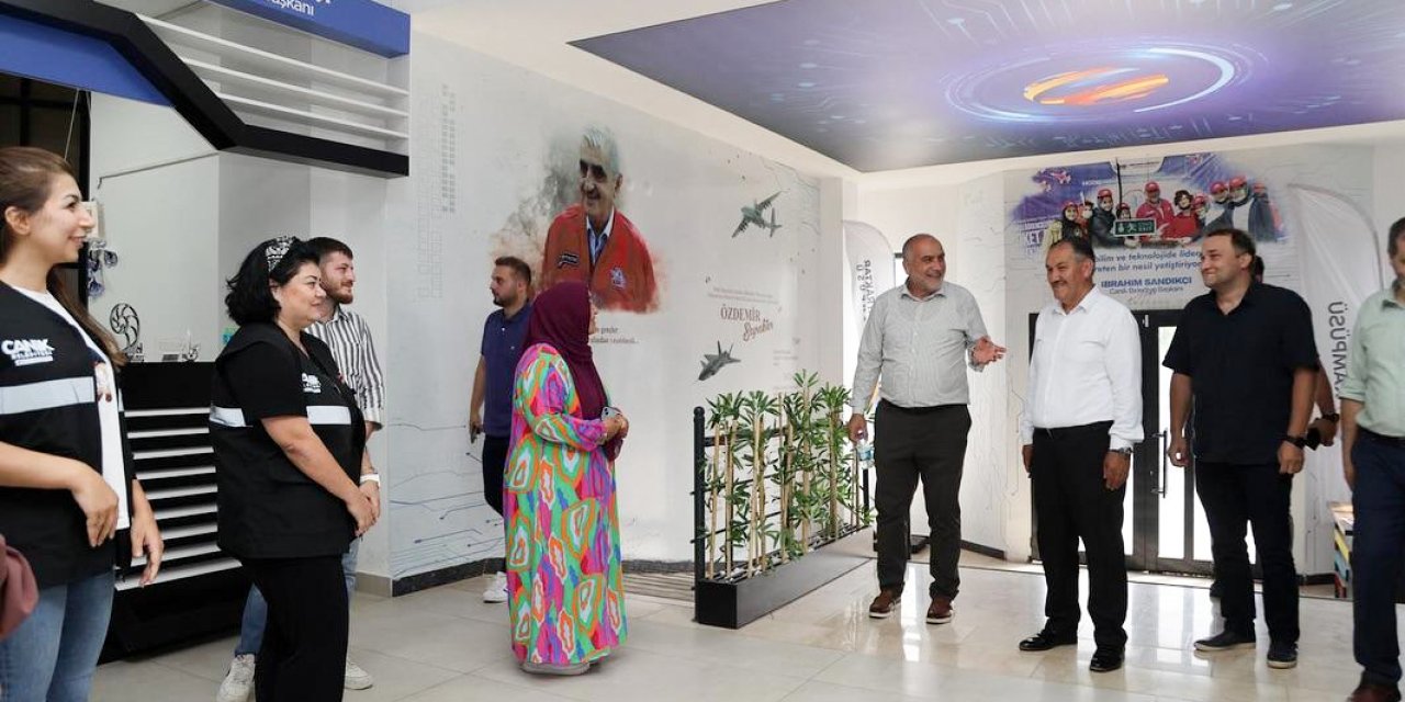 Projeler ve yatırımlar hakkında bilgi verdi