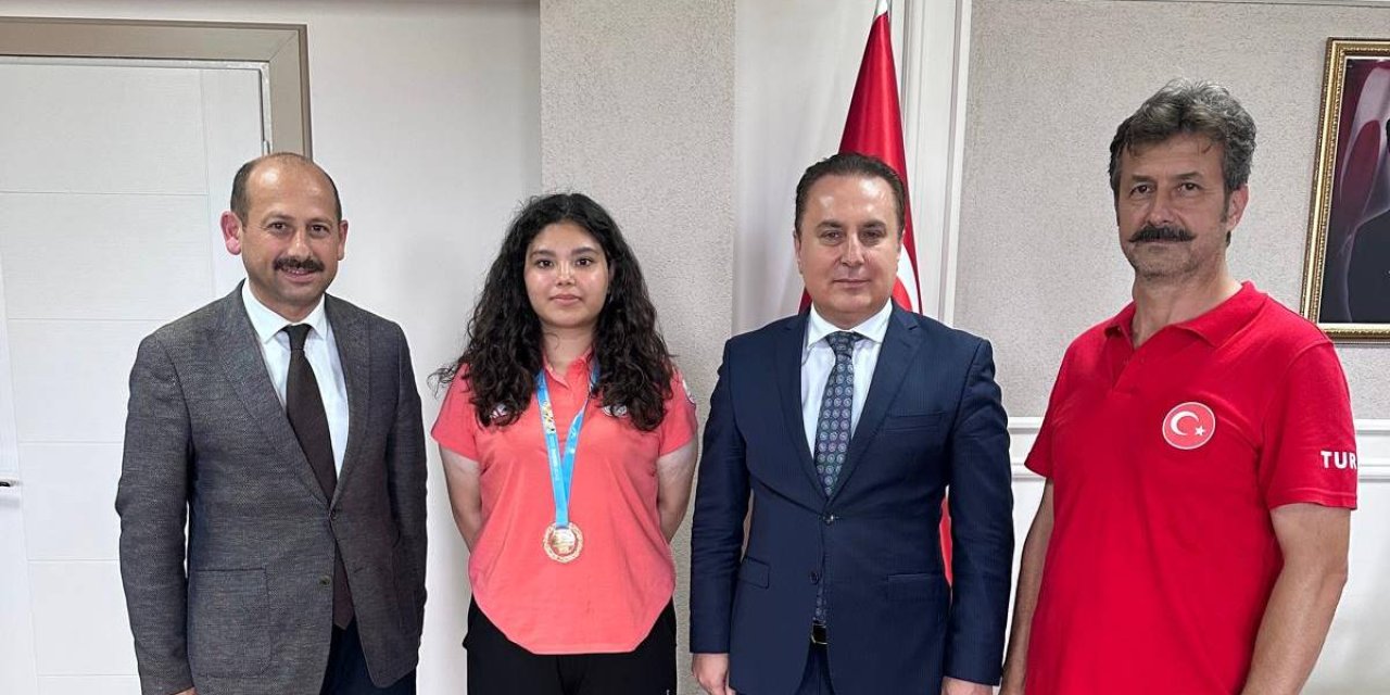 Samsunlu şampiyon sporcudan ziyaret