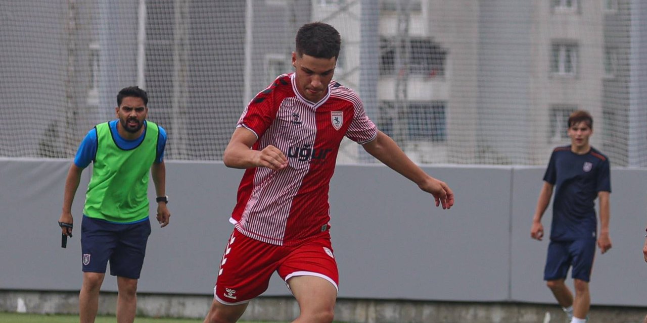 Genç oyuncuya milli davet