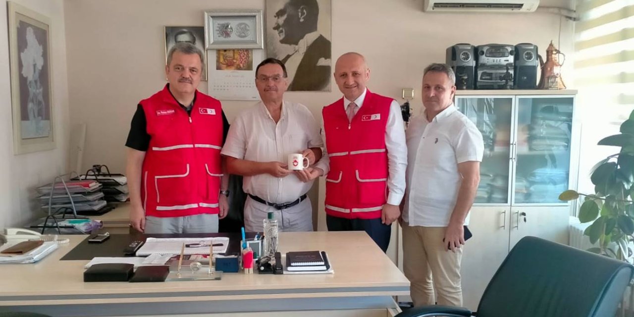 Türk Kızılay'dan Adnan Bahadır'a ziyaret