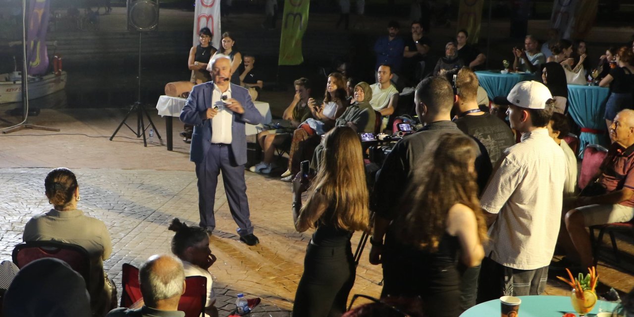 Maalesef artık kriz kapımızda değil içeri girdi