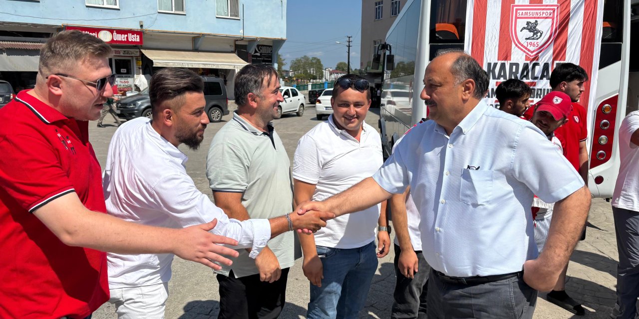 Samsunspor taraftar grubunu Trabzon'a yolculadı