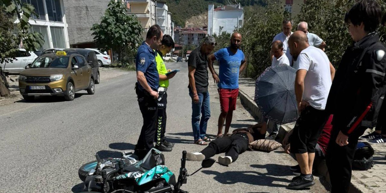 Devrilen motosikletin sürücüsü yaralandı