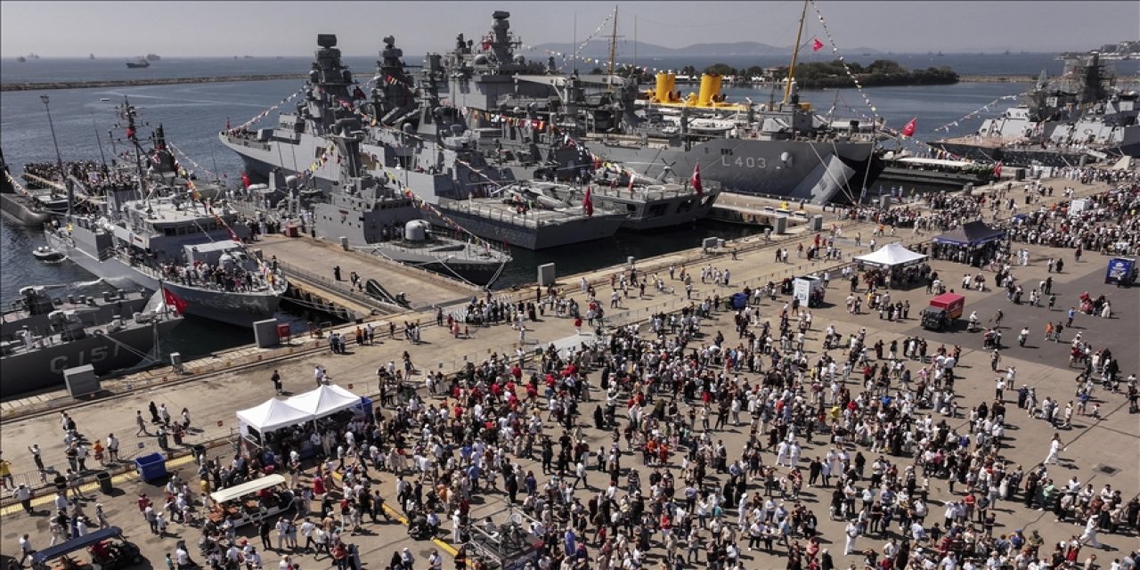 TEKNOFEST Mavi Vatan&#039;ı 175 bin kişi ziyaret etti