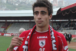 Turgut İzmir'e gitti