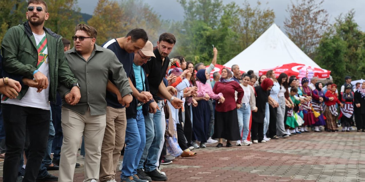 Atakum Belediyesi Fındık Festivali'ne yoğun ilgi