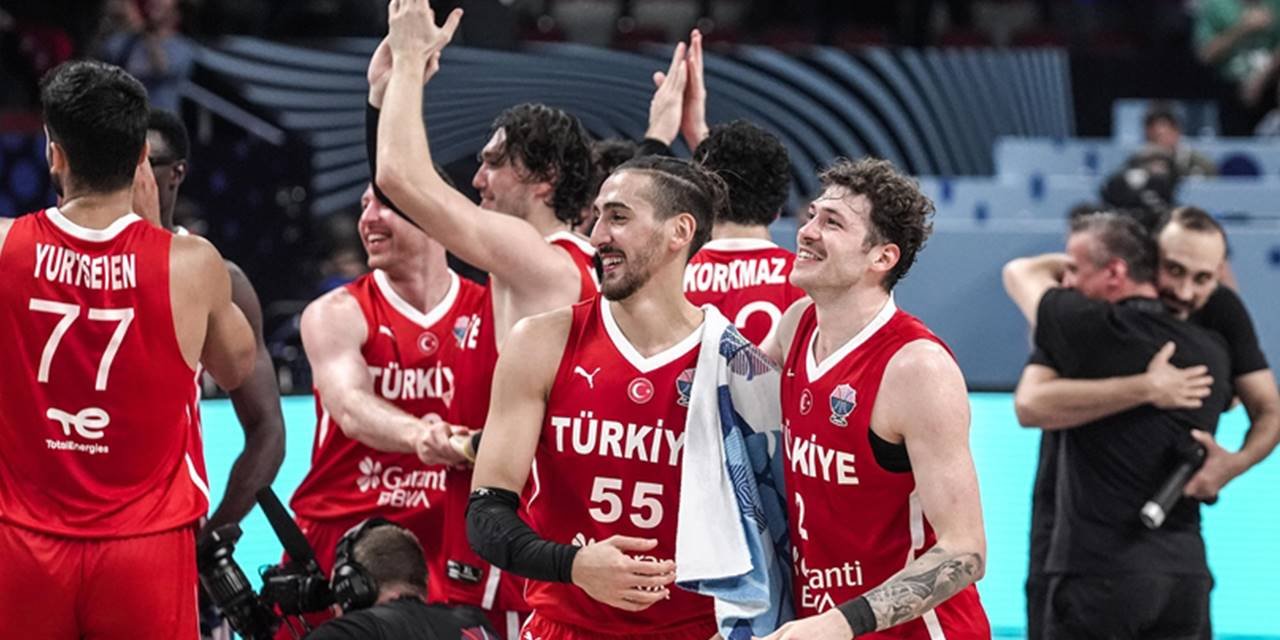 A Milli Basketbol Takımı finale yükseldi