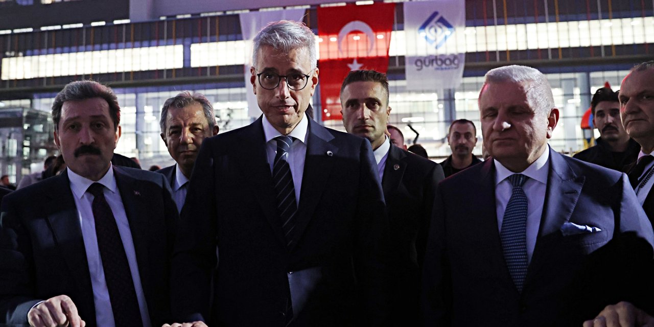 Samsun Şehir Hastanesi'nde incelemede bulundu