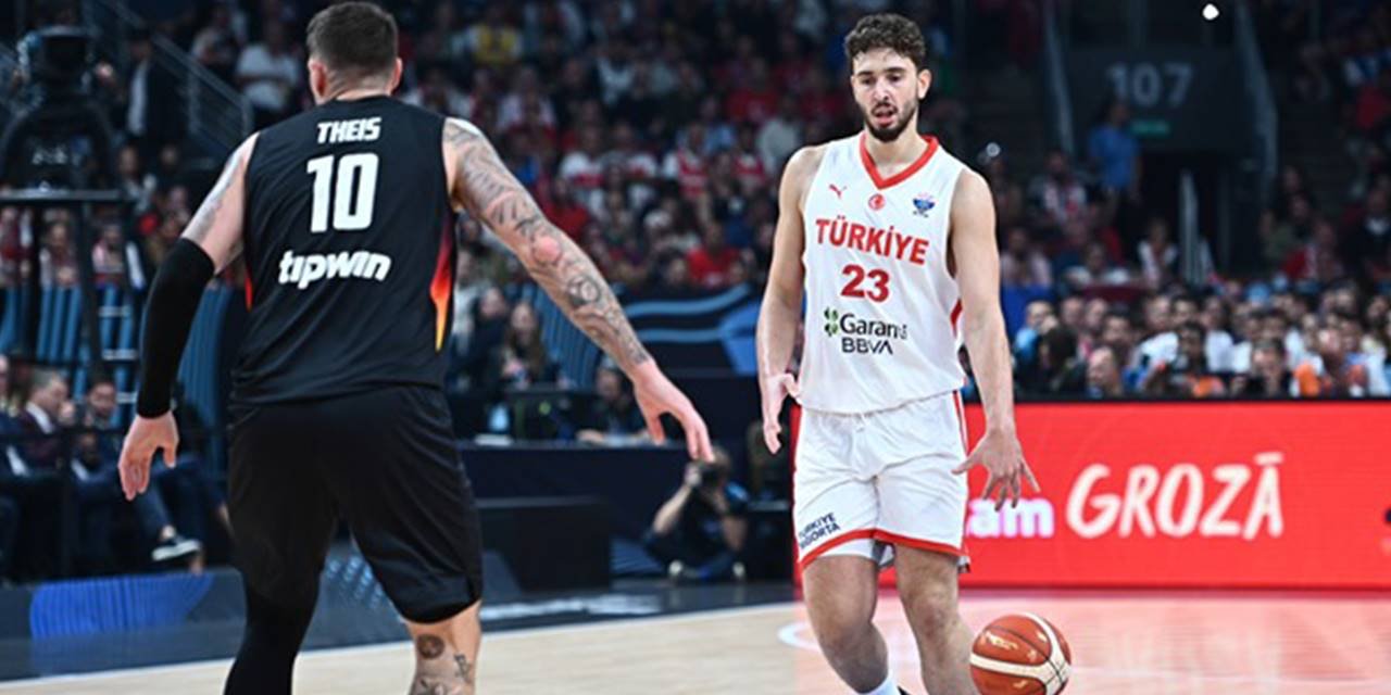 A Milli Basketbol Takımı Avrupa ikincisi oldu