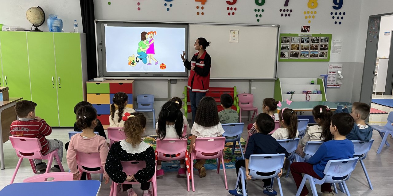 Anaokulu öğrencilerine mahremiyet eğitimi verildi