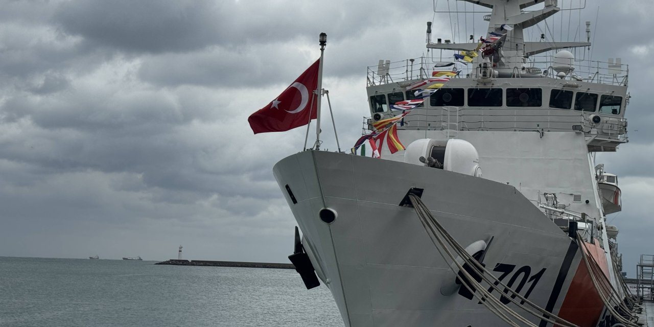 Samsun'da TCSG-Dost gemisi ziyarete açıldı