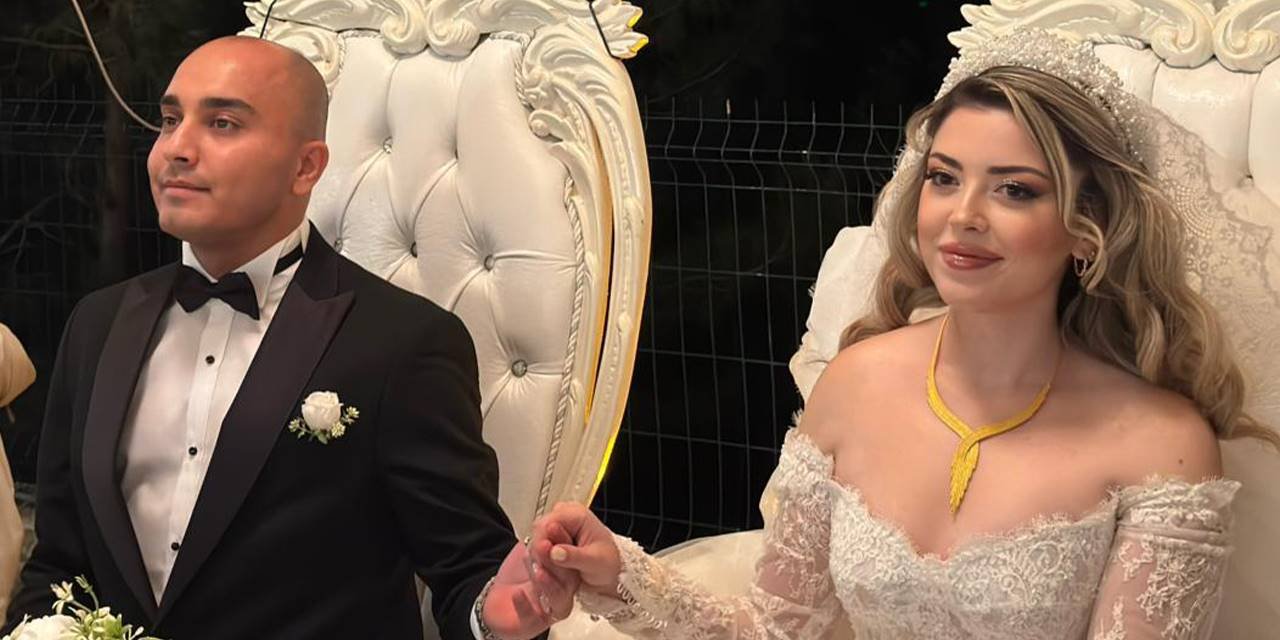 Görkemli düğünle dünyaevine girdiler