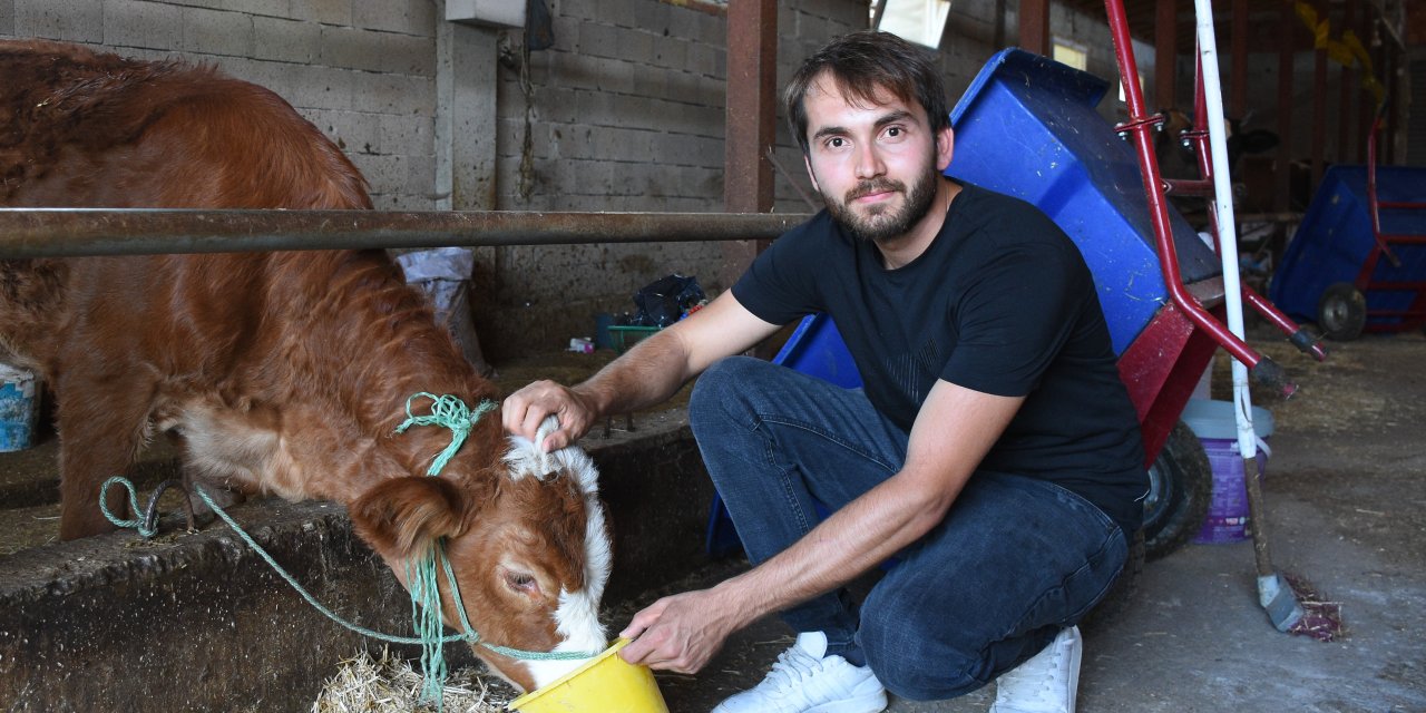 İŞKUR hibesiyle aldığı 5 inekle hayatında yeni bir sayfa açtı