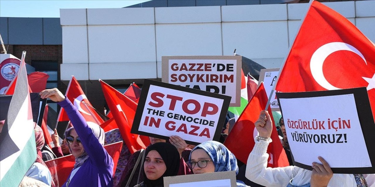 Saldırıya protestolar devam ediyor