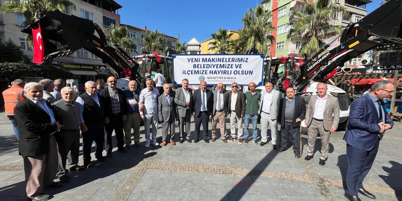 Belediyeye  2 yeni iş makinesi alındı