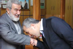 AK Parti cevap arıyor