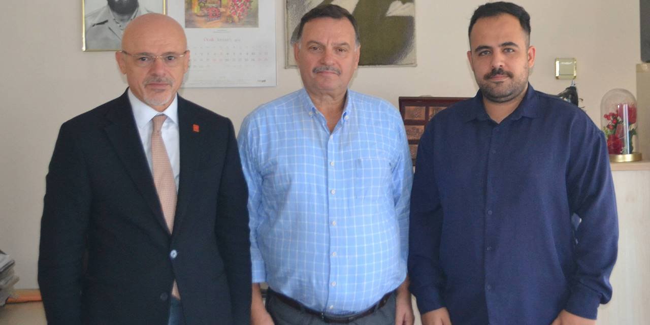 Başkan Özdağ'dan Adnan Bahadır'a ziyaret