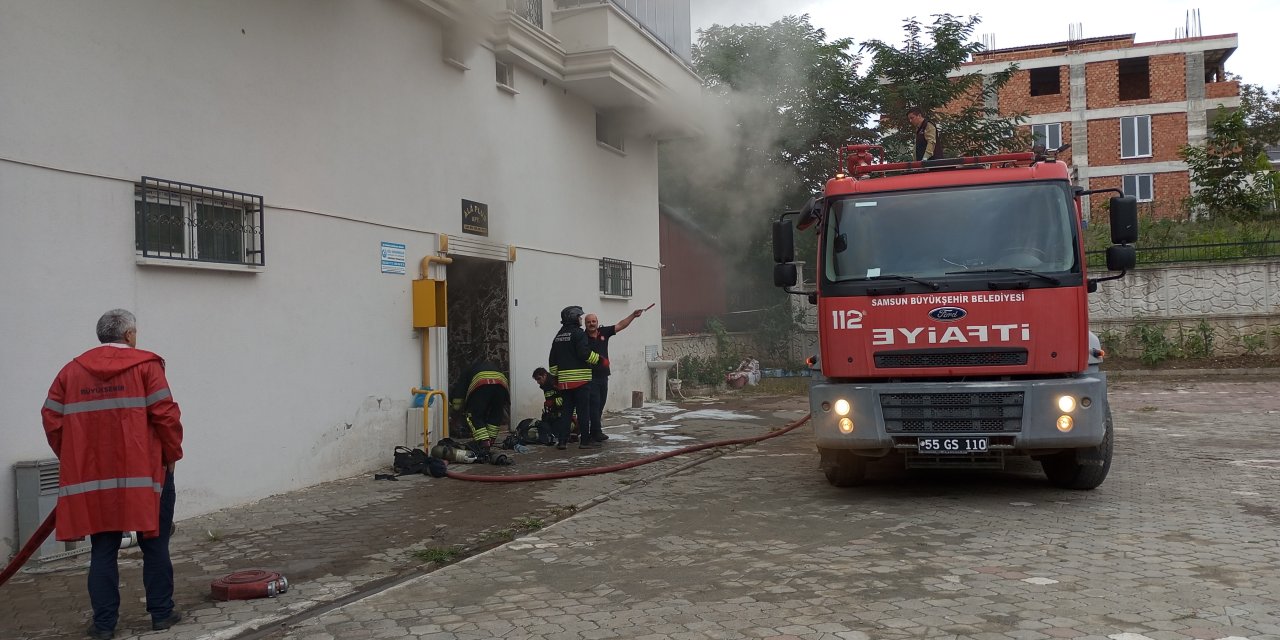 Depoda çıkan yangın hasara yol açtı