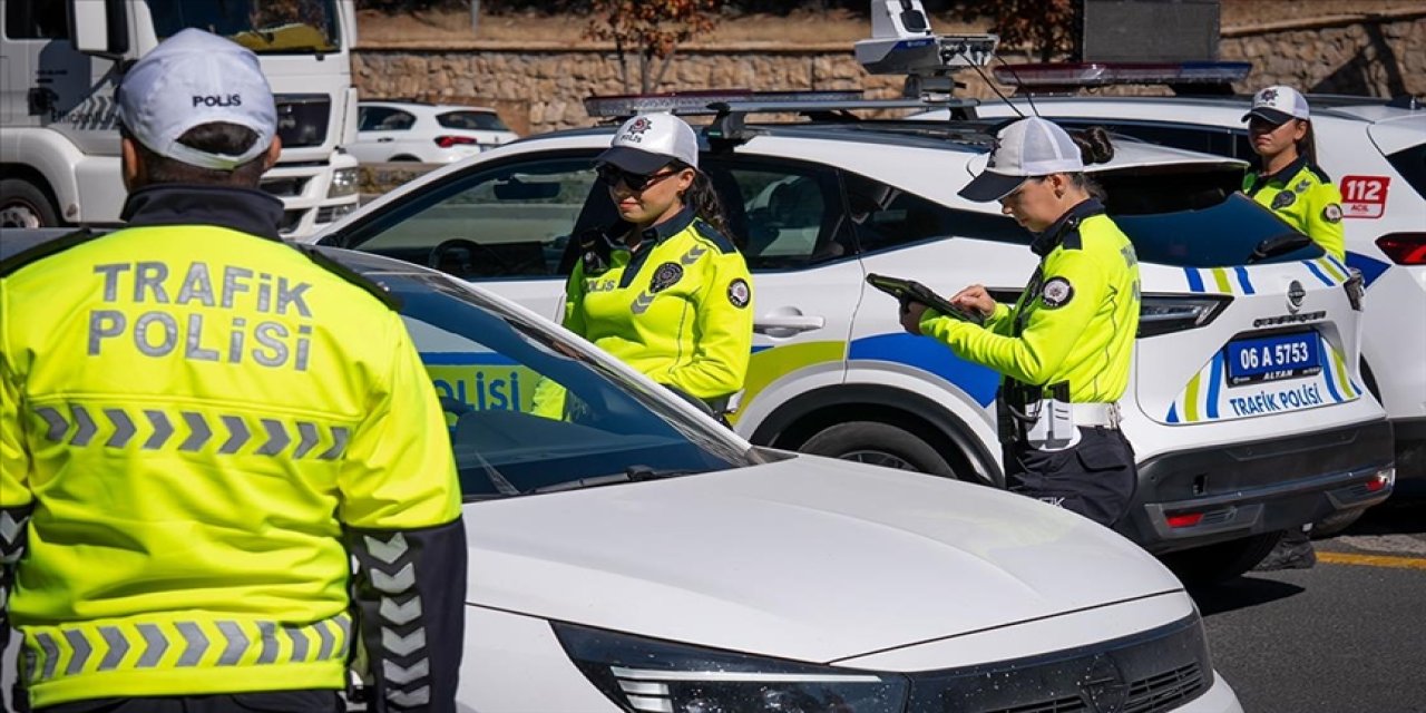 3 yılda milyonlarca araç denetlendi