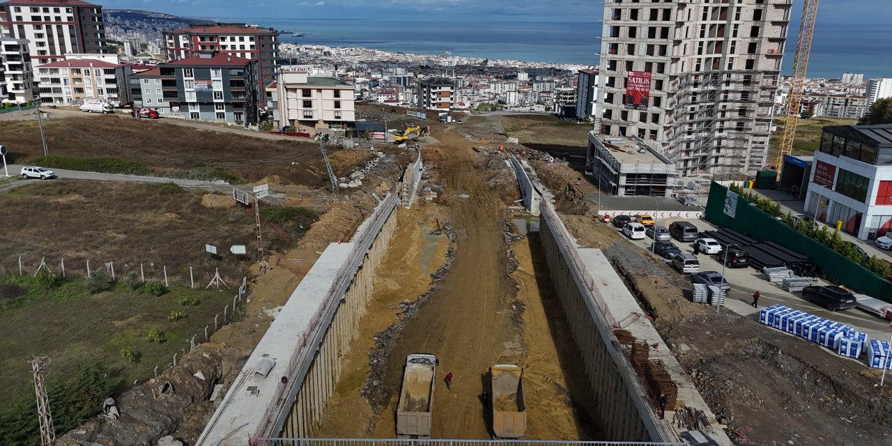 Üçüncü şeridin inşası başladı