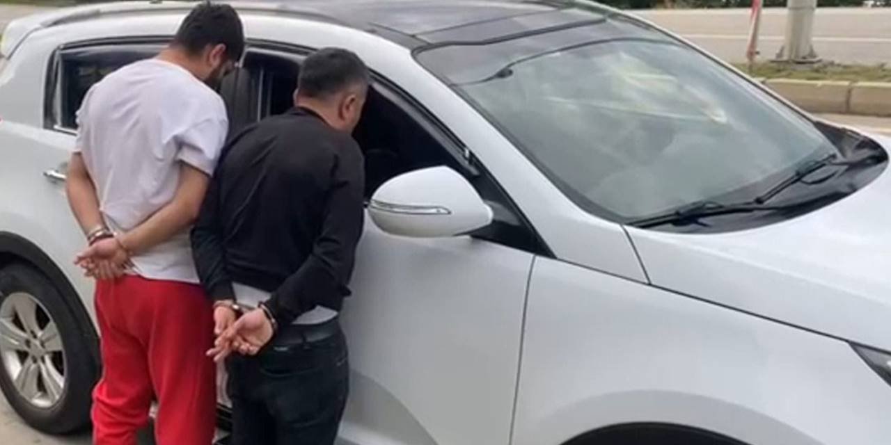 Dur ihtarına uymayan araçtan uyuşturucu çıktı