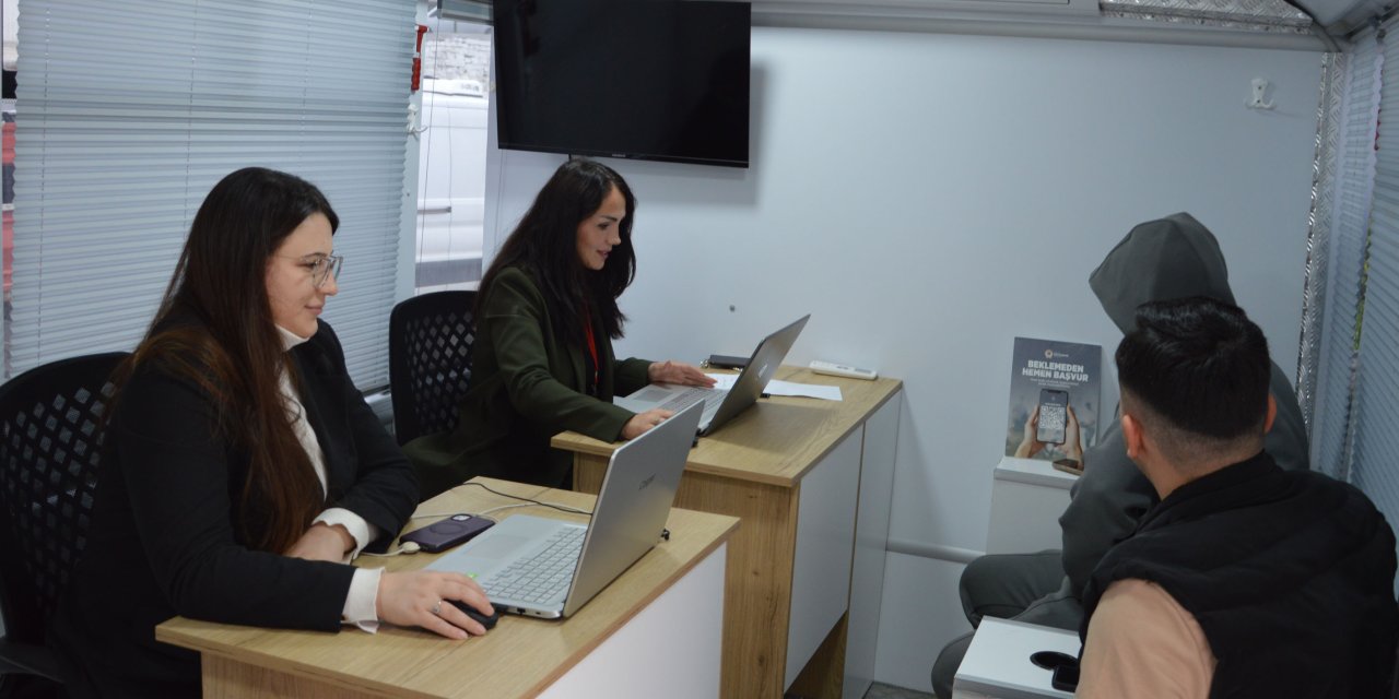 İstihdam ve Kariyer Merkezi mobil araçla hizmet veriyor