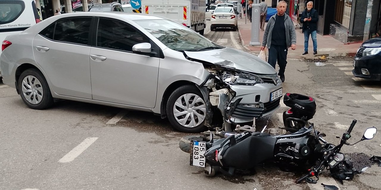 Trafik kazasında motosiklet sürücüsü yaralandı