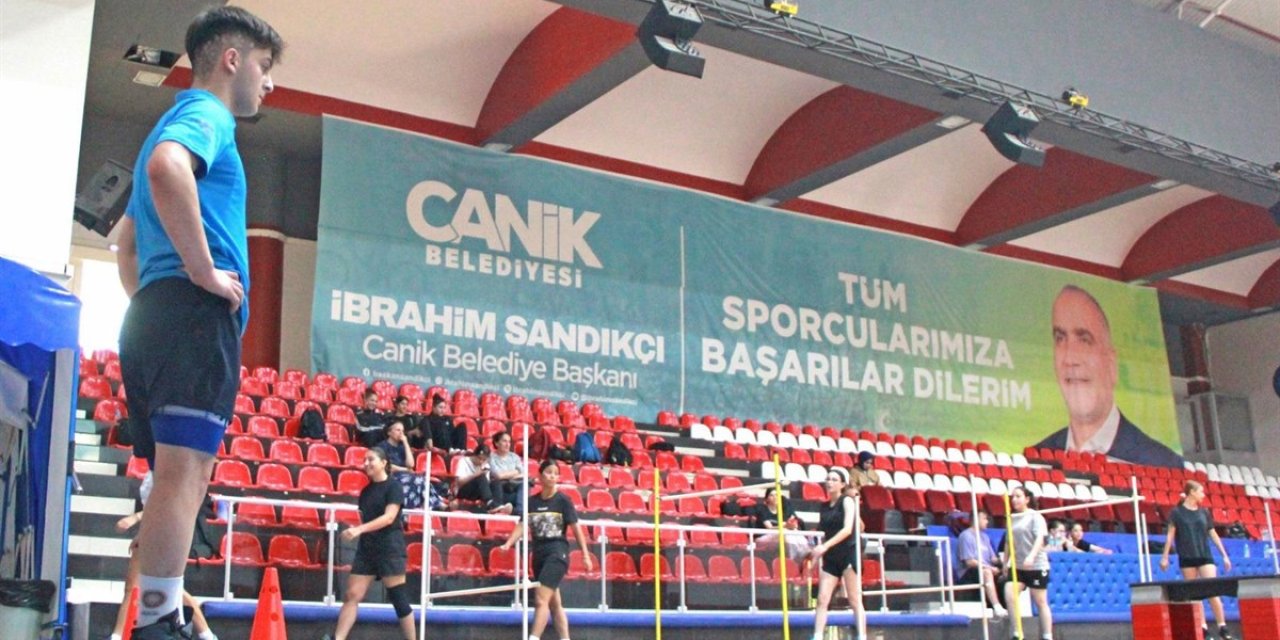 Gençler akademi sınavlarına hazırlanacak