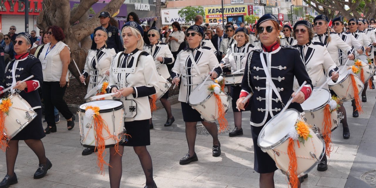 29 Ekim’e özel  gösteri sunacaklar