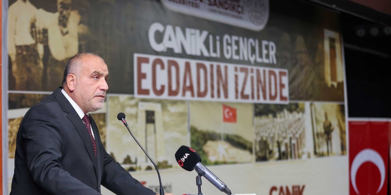 Gençlerimizi şehitler diyarı Çanakkale&#039;yle buluşturuyoruz