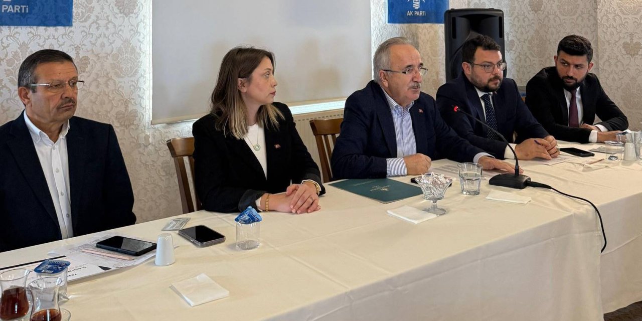 Yerel yönetim süreci değerlendirildi