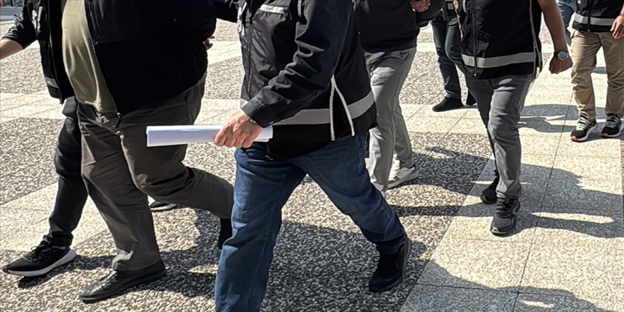 FETÖ/PDY operasyonunda 10 zanlı tutuklandı