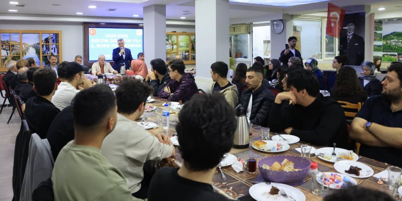 Faaliyetleri ile örnek olmaya devam ediyor