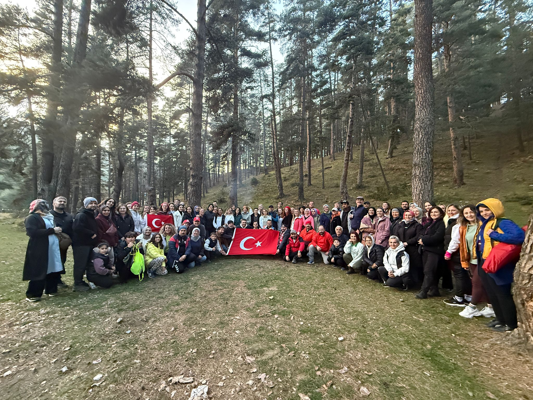 Kunduz Ormanları'nda Cumhuriyet Bayramı Doğa Yürüyüşü Düzenlendi