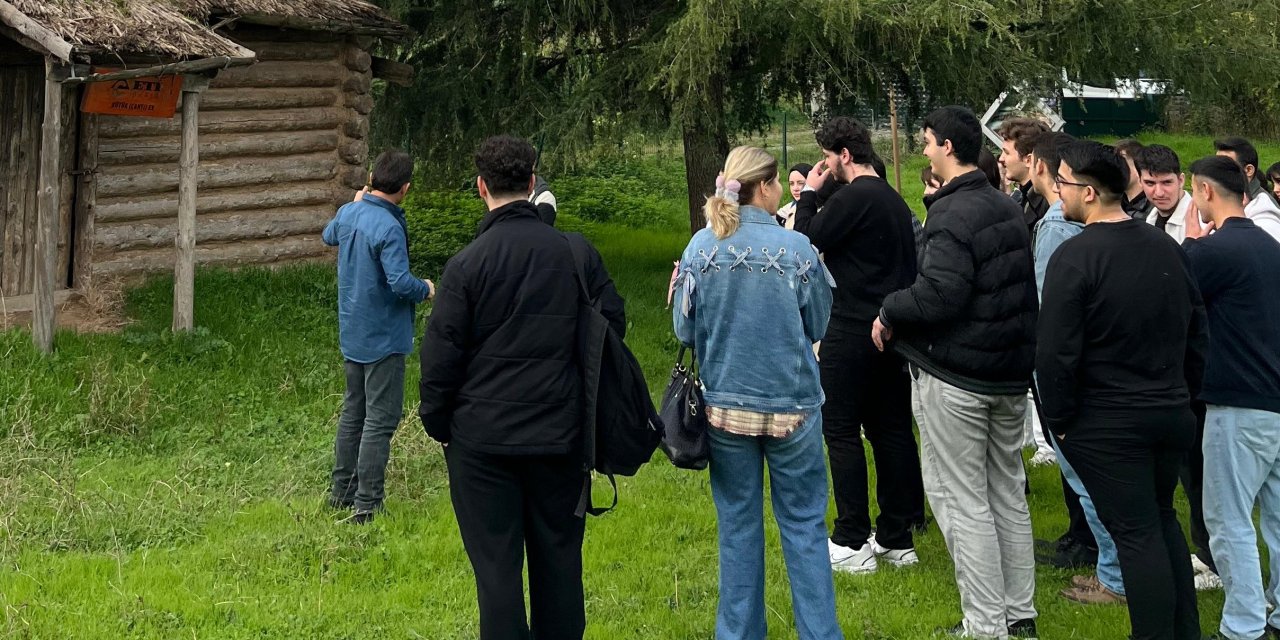 Tarih ve doğa yürüyüşü yapıldı