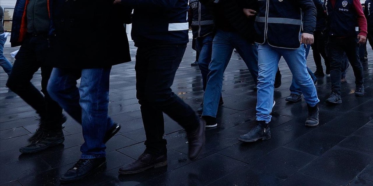 Samsun'un 5 ilçesinde eş zamanlı operasyon!